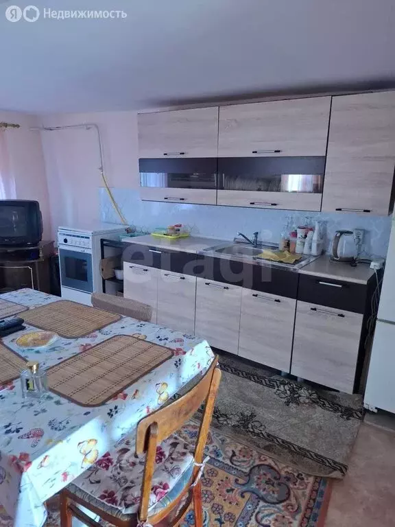 Дом в Чердаклинский район, Калмаюрское сельское поселение, село ... - Фото 1