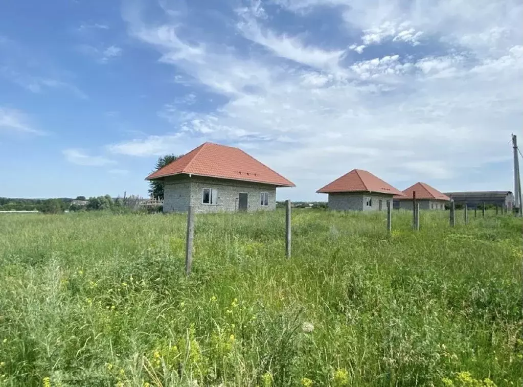Дом в Белгородская область, Белгородский район, Беловское с/пос, с. ... - Фото 1