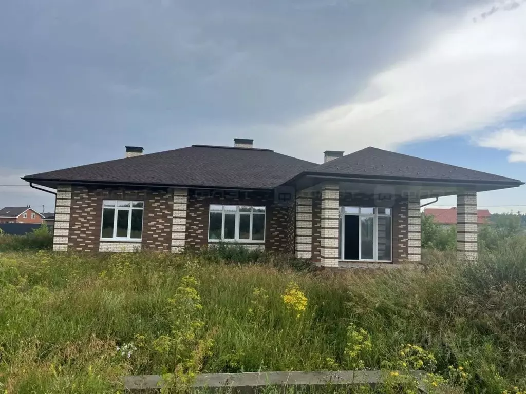 Дом в Татарстан, Лаишевский район, Егорьевское с/пос, с. Бима ул. ... - Фото 1