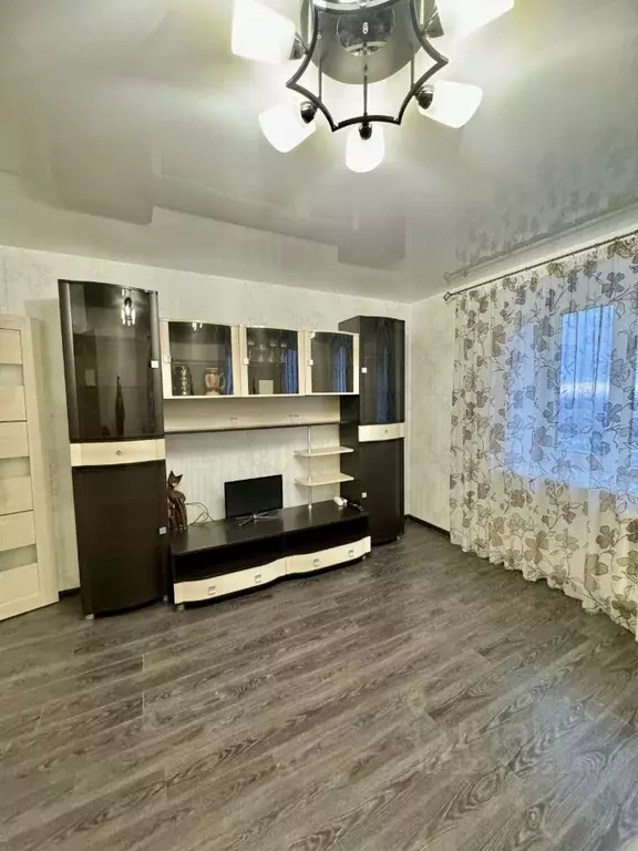 1-к кв. Башкортостан, Уфа Высотная ул., 8/3 (43.7 м) - Фото 1