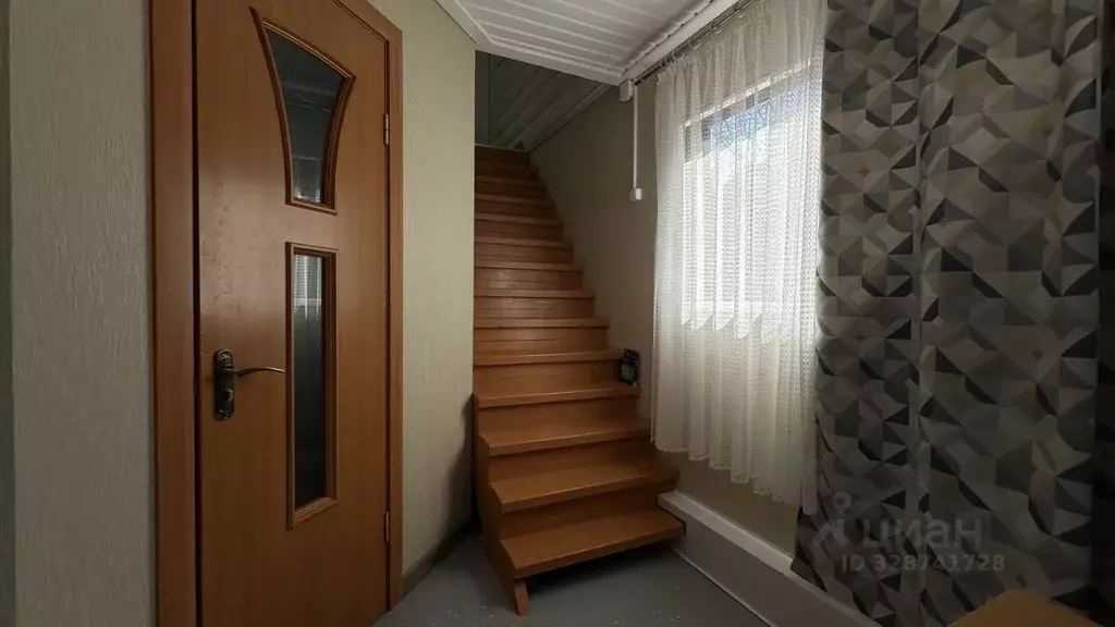 Дом в Ленинградская область, Выборгский район, Рощинское городское ... - Фото 2