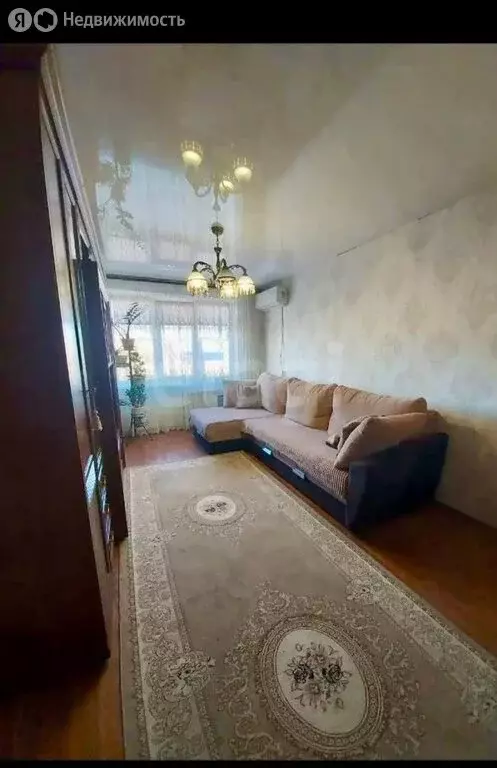 3-комнатная квартира: Орск, микрорайон Новый город, улица Юлиуса ... - Фото 2