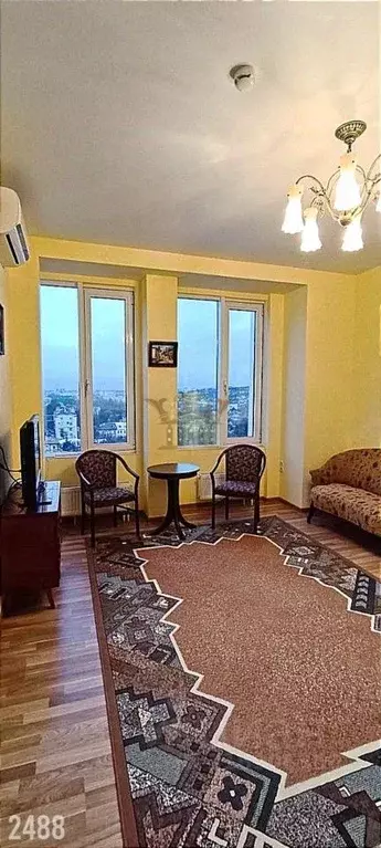 2-к кв. Крым, Симферополь ул. Беспалова, 110Ж (40.0 м) - Фото 0