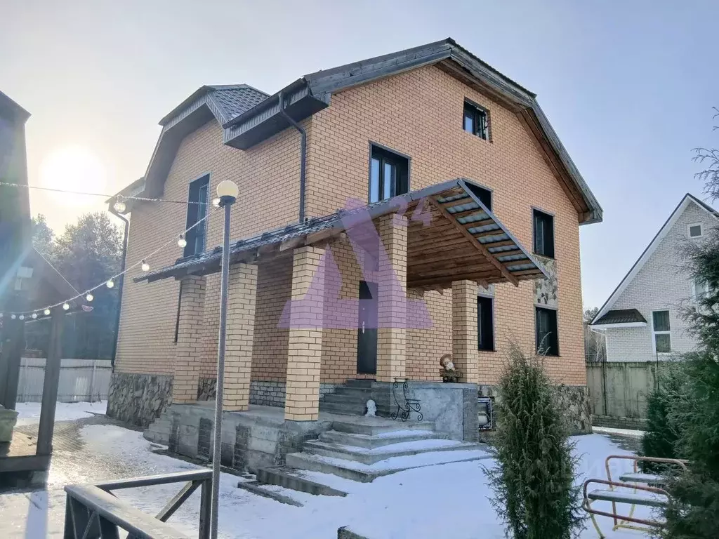 Дом в Алтайский край, Барнаул городской округ, пос. Лесной ул. ... - Фото 1