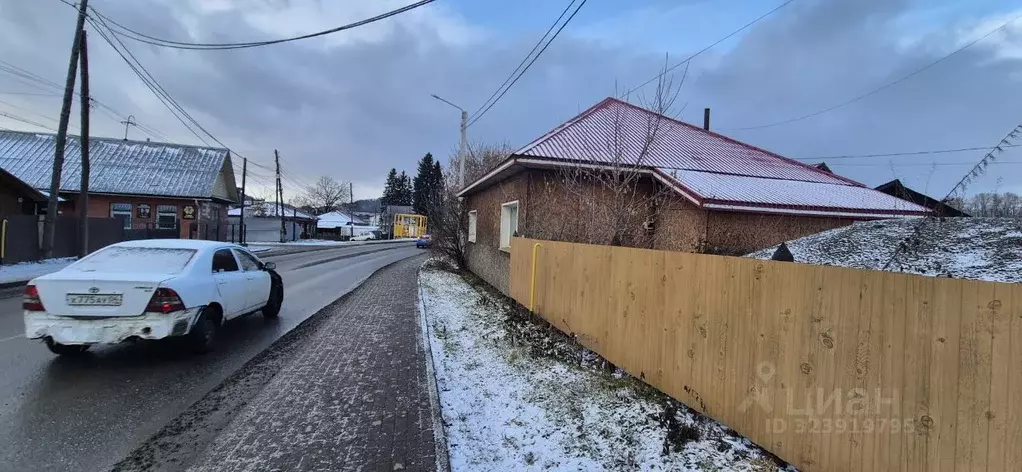 Дом в Алтай, Горно-Алтайск ул. Полежаева, 42 (64 м) - Фото 1