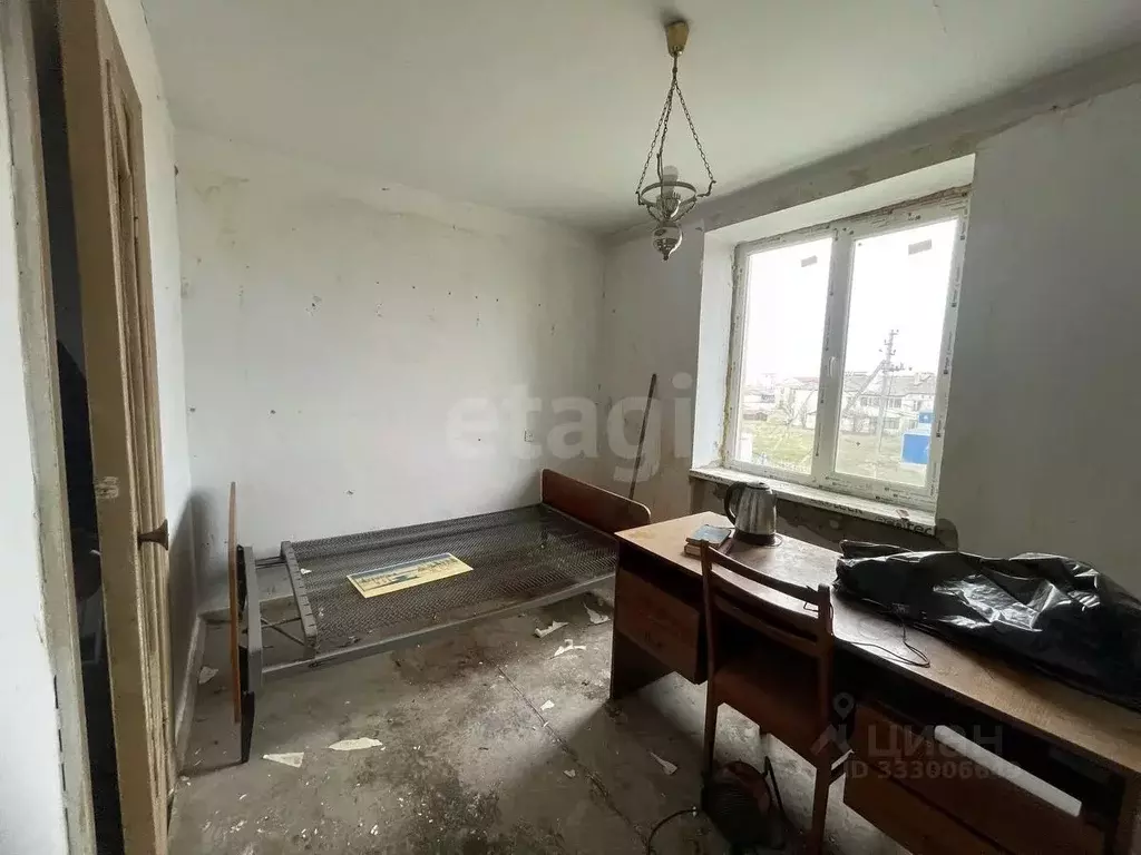 2-к кв. Крым, Белогорский район, с. Зыбины ул. Кирова, 15 (44.9 м) - Фото 2
