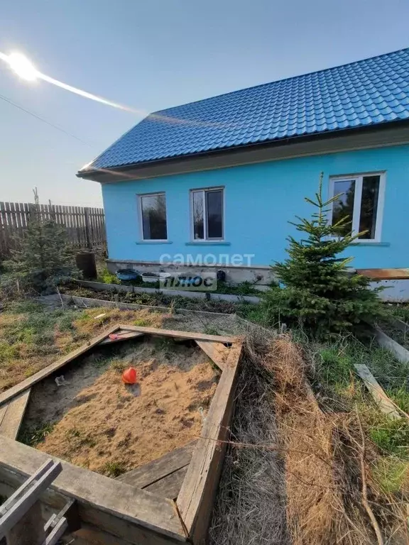 Дом в Хабаровский край, Комсомольск-на-Амуре пос. Победа, ул. ... - Фото 1