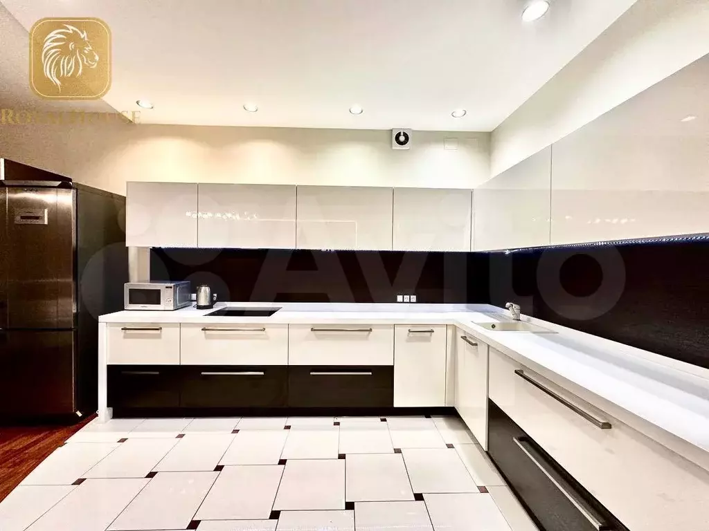 2-к. квартира, 130 м, 2/6 эт. - Фото 1