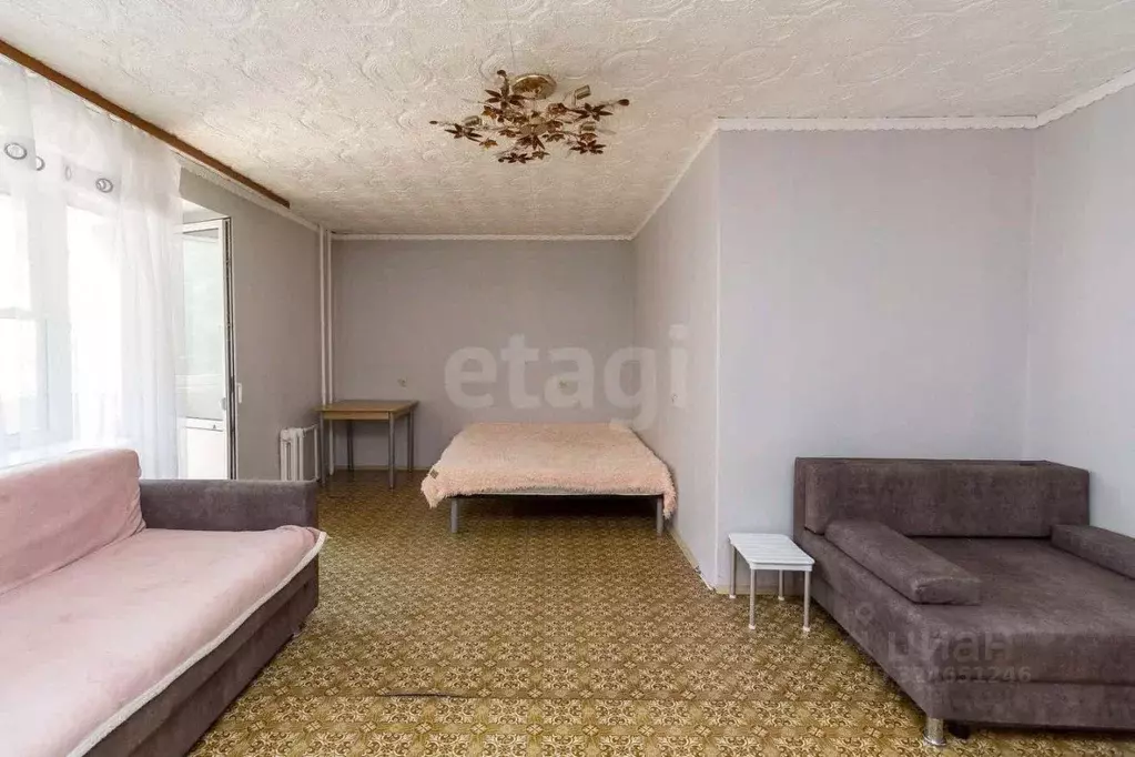 2-к кв. Тюменская область, Тюмень Мельзаводская ул., 8 (70.0 м) - Фото 1