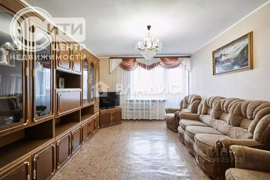 4-к кв. Воронежская область, Воронеж ул. Урывского, 3 (74.6 м) - Фото 1