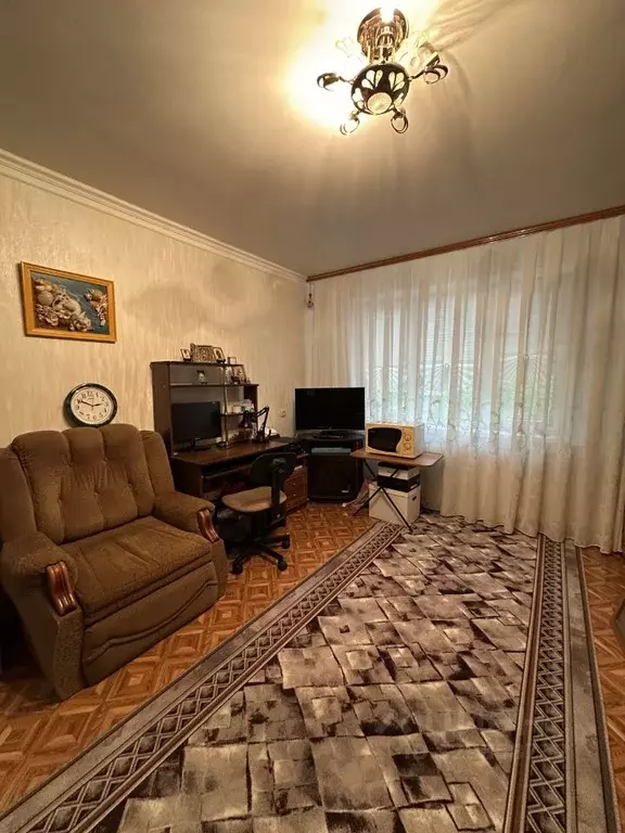 2-к кв. Курская область, Курчатов Ленинградская ул., 37 (41.8 м) - Фото 1