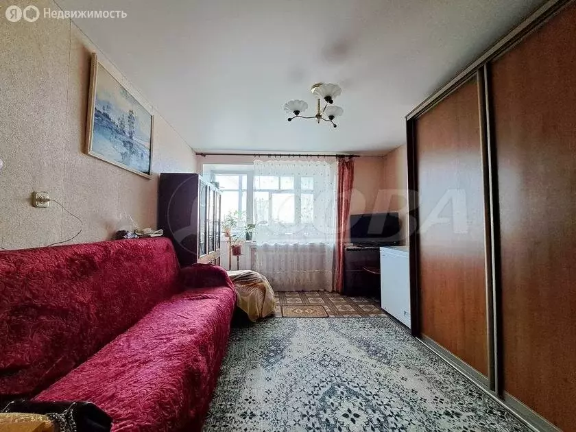 2-комнатная квартира: Тюмень, улица Газовиков, 6 (51 м) - Фото 1