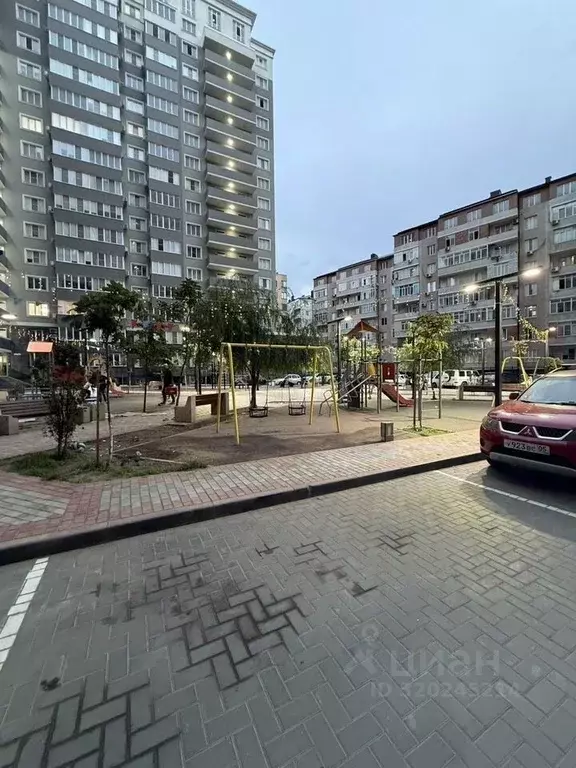 1-к кв. Дагестан, Махачкала ул. Вузовское Озеро, 13 (51.0 м) - Фото 0