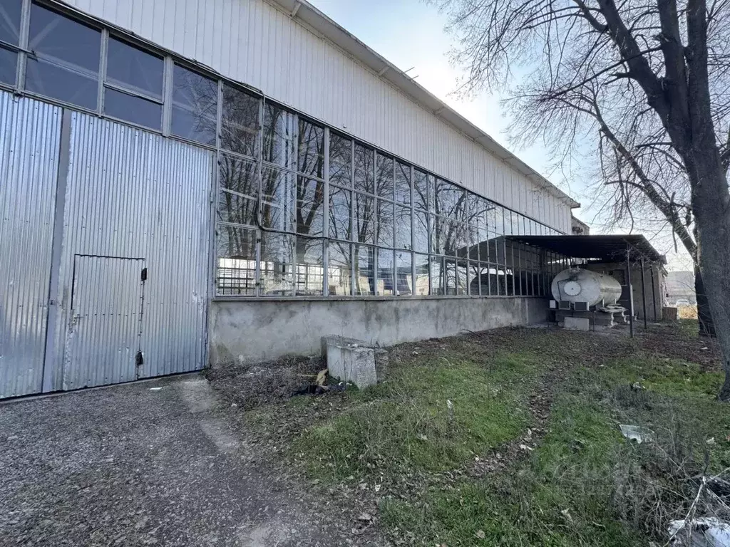 Помещение свободного назначения в Северная Осетия, Владикавказ ... - Фото 1