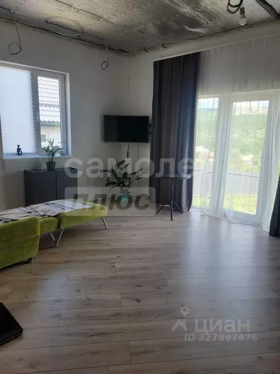 Дом в Крым, Симферопольский район, Добровское с/пос, с. Перевальное ... - Фото 2