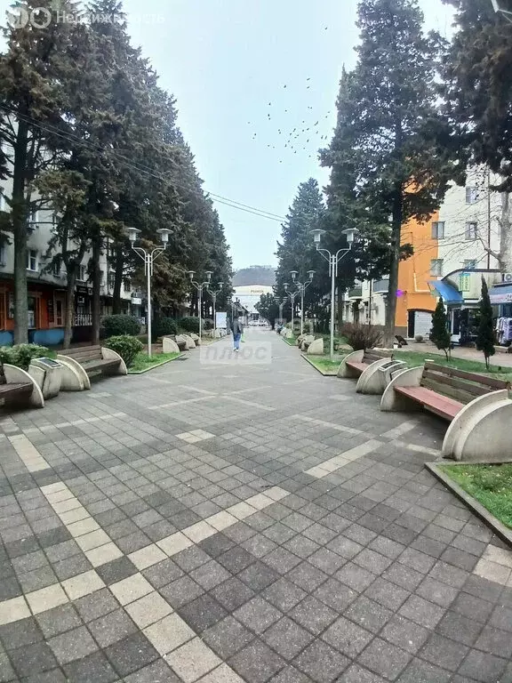 3-комнатная квартира: Туапсе, улица Галины Петровой, 9 (42.3 м) - Фото 1