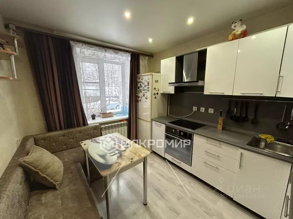 1-к кв. Кировская область, Киров ул. Ленина, 168 (29.9 м) - Фото 1