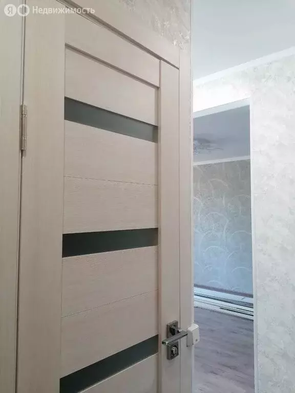 3-комнатная квартира: Тольятти, улица Мира, 41 (58.9 м) - Фото 0