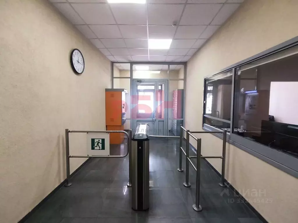 Офис в Челябинская область, Челябинск просп. Ленина, 21Б (14 м) - Фото 1