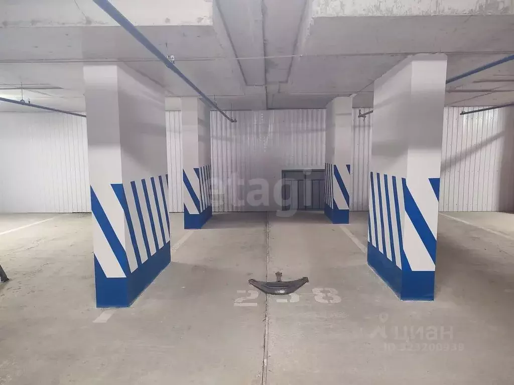 Гараж в Тюменская область, Тюмень ул. Менжинского, 60 (13 м) - Фото 1