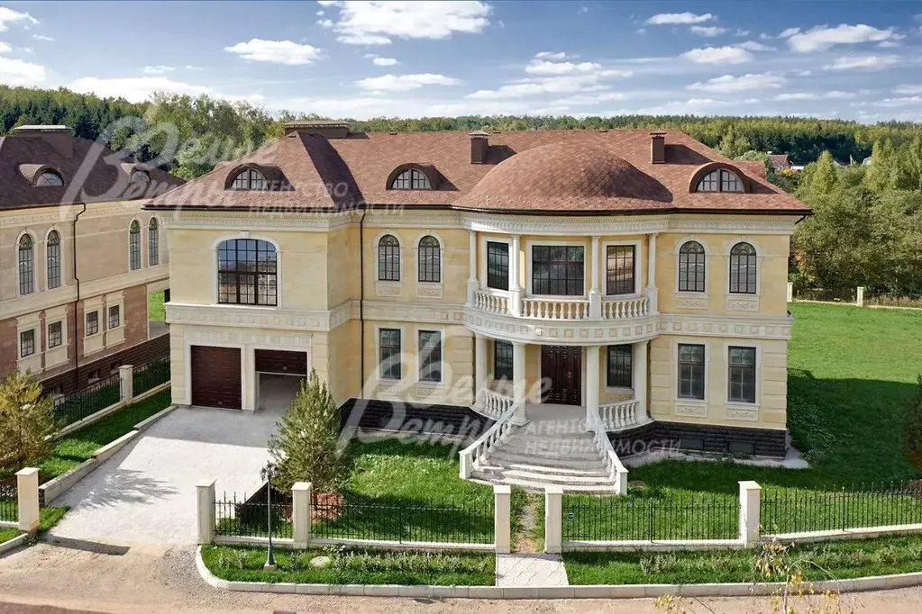 Дом в Москва Идиллия ДНП, 29 (1319 м) - Фото 1