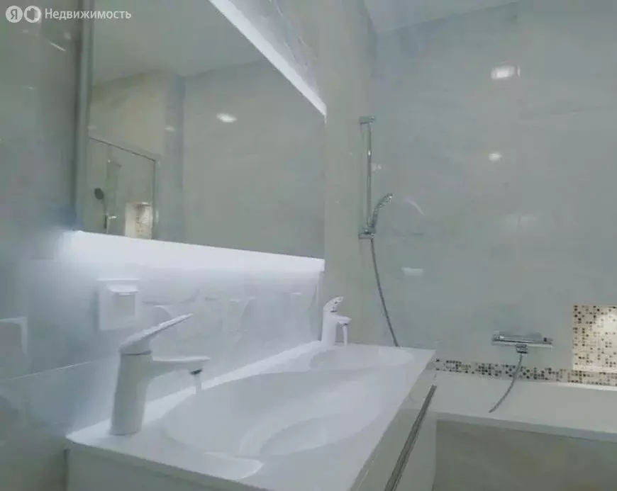 Дом в Ленинградская область, Гатчинский муниципальный округ, городской ... - Фото 2