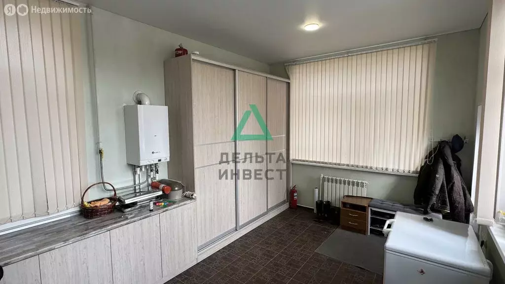 Дом в село Акбердино, Красноморская улица, 36 (221 м) - Фото 2