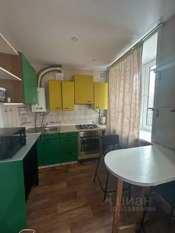 2-к кв. Московская область, Химки Кольцевая ул., 12 (42.0 м) - Фото 1