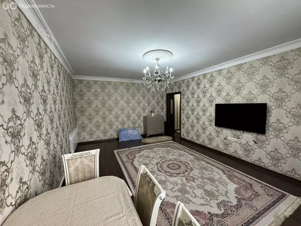 2-комнатная квартира: Дербент, улица Сальмана, 91Б (70 м) - Фото 1