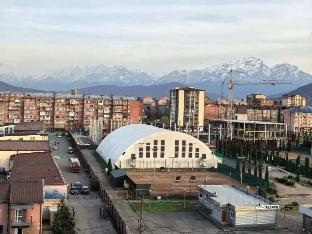 2-к кв. Северная Осетия, Владикавказ Весенняя ул., 15к7 (70.0 м) - Фото 1
