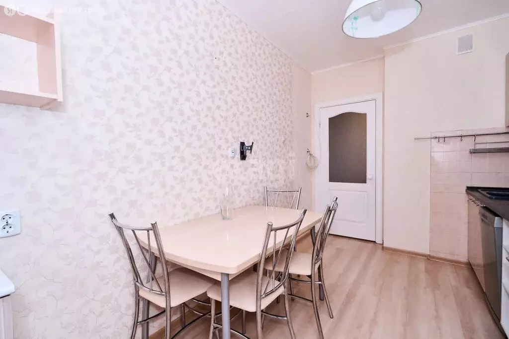 2-комнатная квартира: Томск, улица Энтузиастов, 37 (52.3 м) - Фото 1