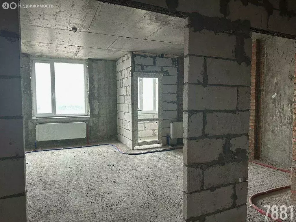 Квартира-студия: Аксай, улица Менделеева, 53А (56.7 м) - Фото 0