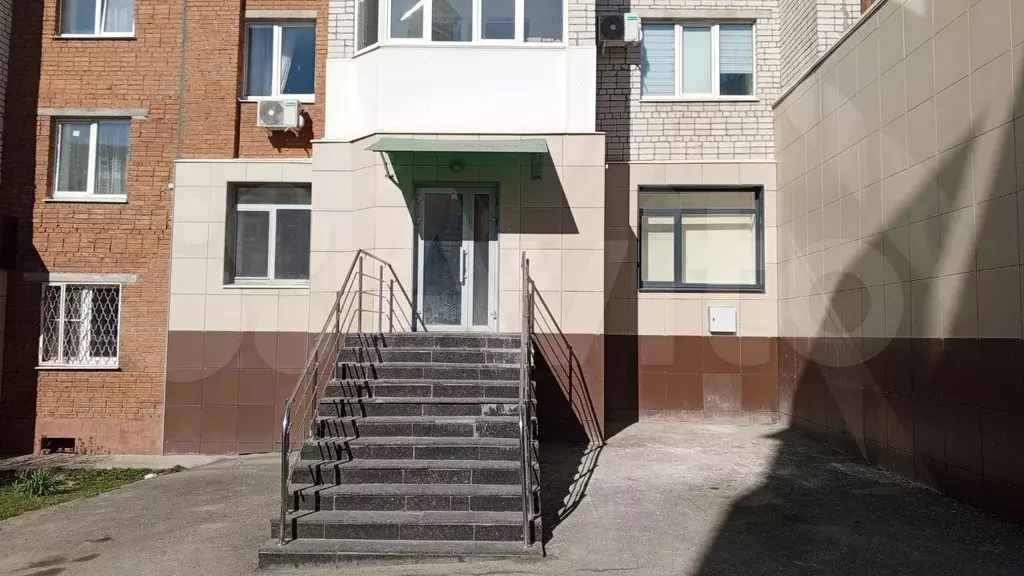 Помещение - г. Чебоксары, ул. Гагарина - Фото 1
