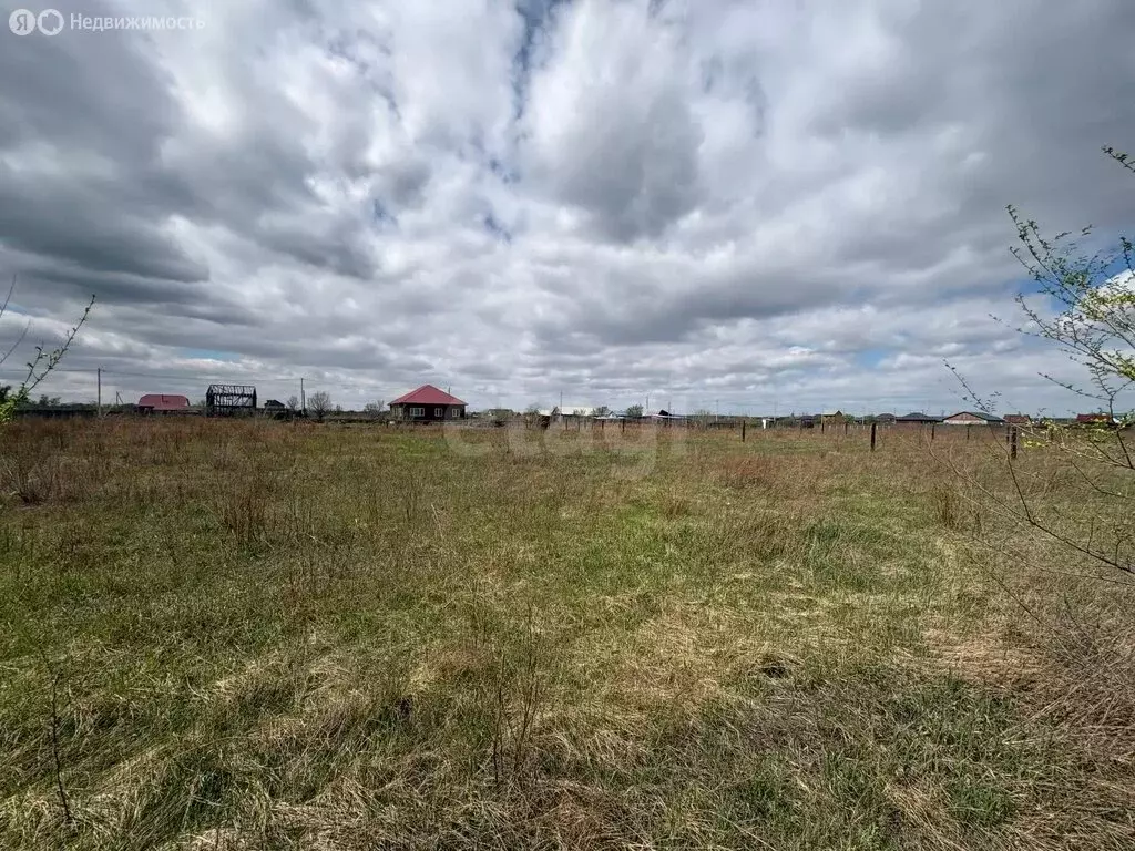 Участок в село Зелёное, Урожайная улица (15 м) - Фото 2