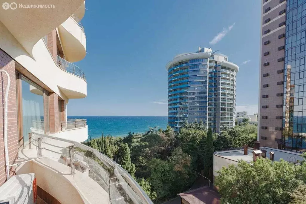 4-комнатная квартира: Ялта, Парковый проезд, 6А (218.2 м) - Фото 1