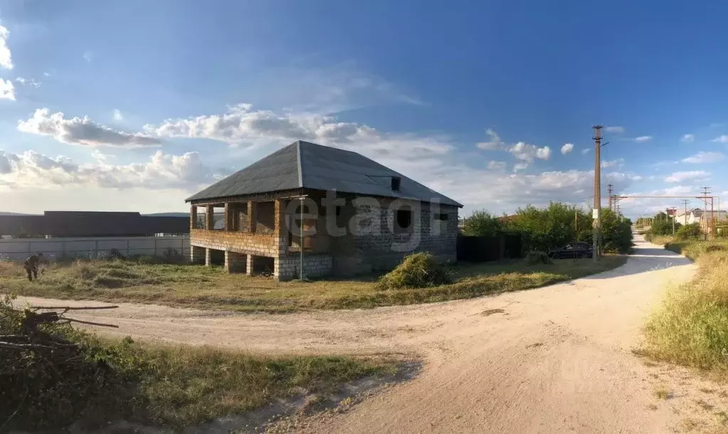 Дом в Крым, Бахчисарай ул. Имени Эдие Топчи, 43 (207 м) - Фото 0