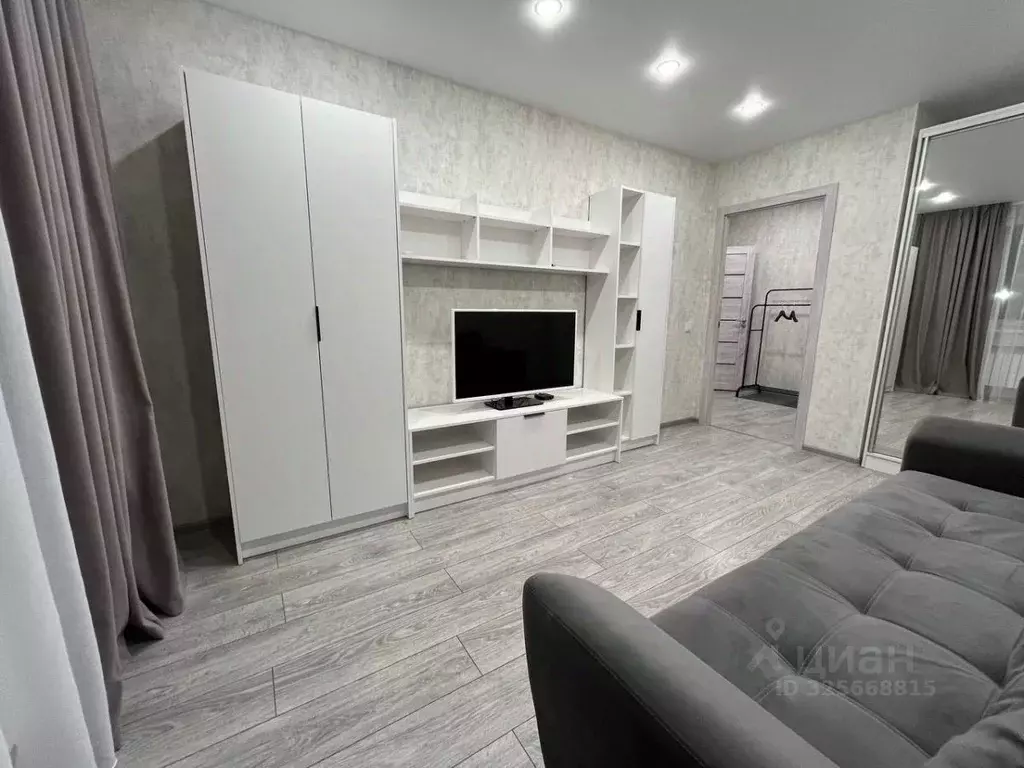 1-к кв. Волгоградская область, Волгоград ул. Иссы Плиева, 6 (37.0 м) - Фото 1