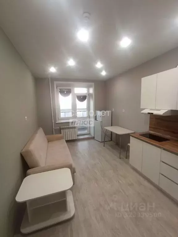 1-к кв. Амурская область, Благовещенск ул. Островского, 108 (46.0 м) - Фото 1