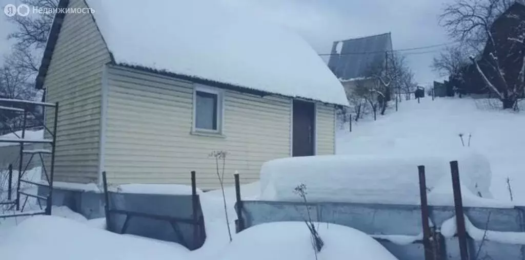 Дом в Калужская область, Боровский муниципальный округ, деревня ... - Фото 1