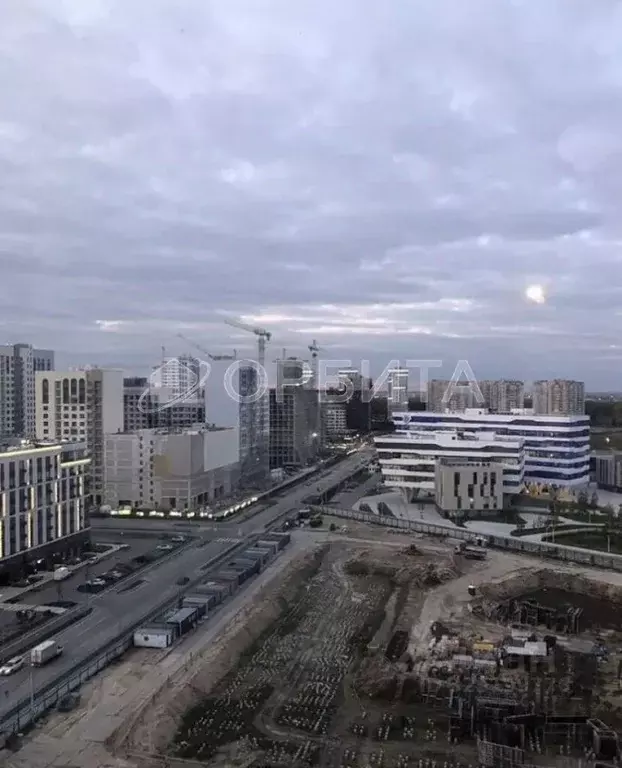 3-к кв. Тюменская область, Тюмень ул. Пожарных и Спасателей, 5 (96.4 ... - Фото 2