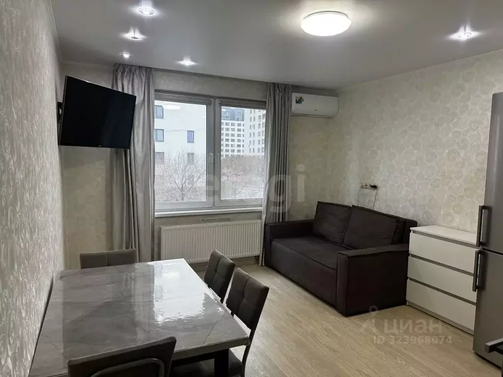 1-к кв. Тюменская область, Тюмень проезд Тихий, 4 (37.6 м) - Фото 2