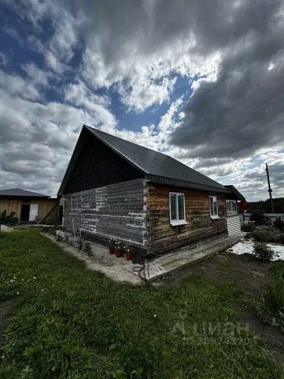 Дом в Свердловская область, Режевской городской округ, с. Останино ул. ... - Фото 1