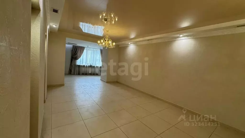 Офис в Алтайский край, Барнаул Молодежная ул., 41 (189 м) - Фото 2