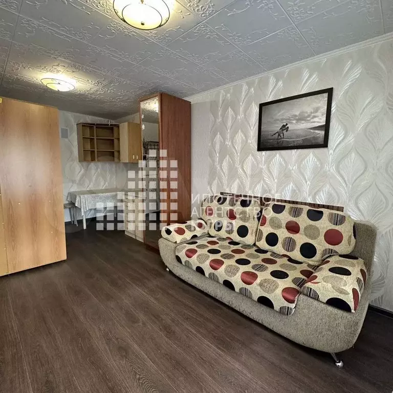 Комната 18,2 м в 1-к., 4/9 эт. - Фото 0