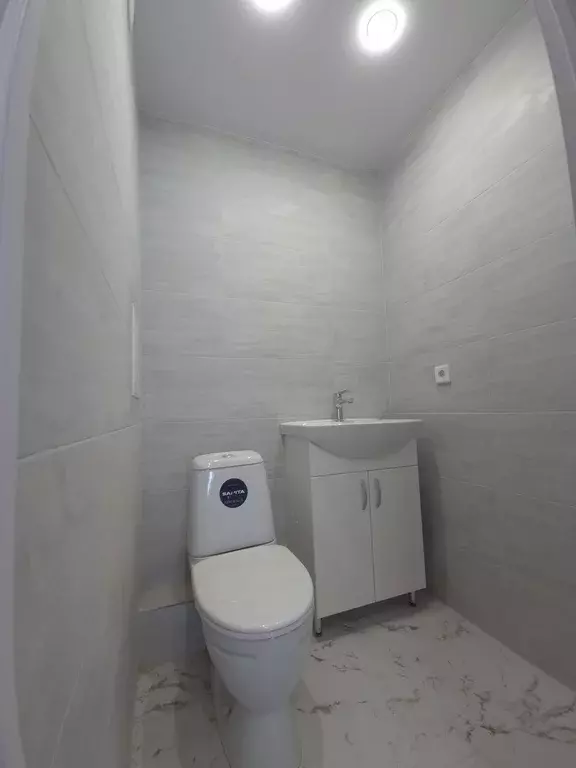 Продаётся 3-к квартира, 64.9 м - Фото 1