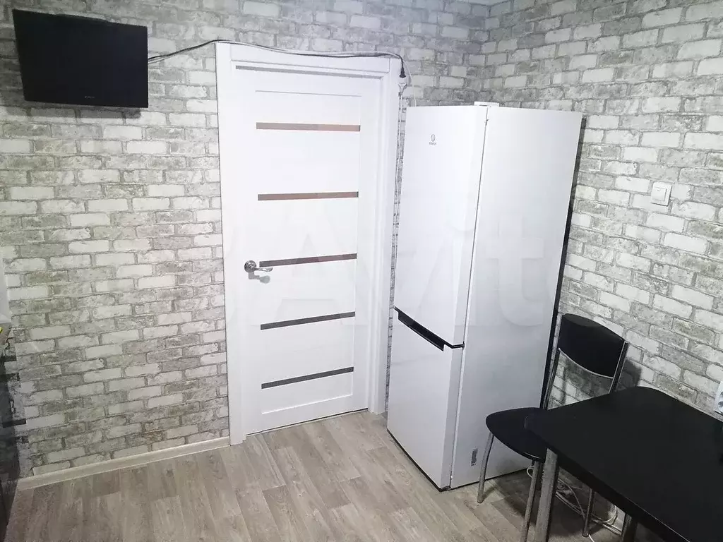 2-к. квартира, 60 м, 8/17 эт. - Фото 1