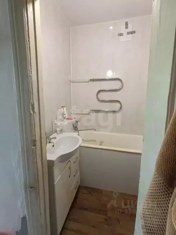 2-к кв. Алтайский край, Барнаул ул. Глушкова, 52 (56.4 м) - Фото 1