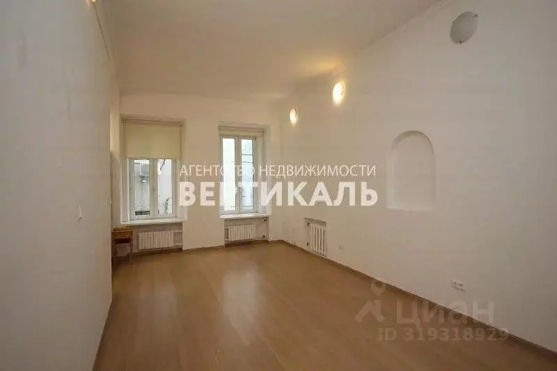 6-к кв. Москва Мясницкая ул., 15 (220.0 м) - Фото 1