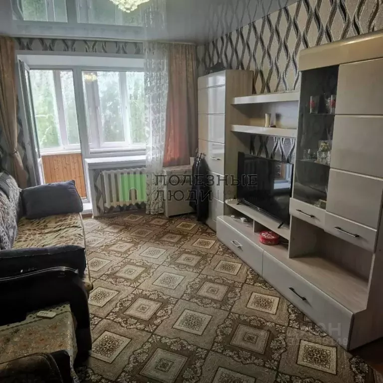 2-к кв. Татарстан, Зеленодольск Украинская ул., 5 (40.5 м) - Фото 0