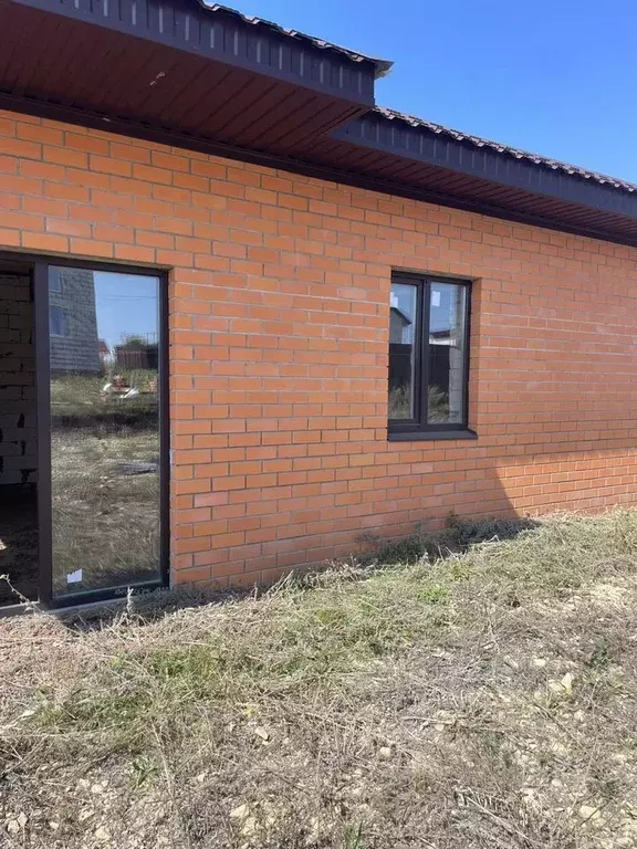 Дом в Саратовская область, пос. Рейник, Лазурный мкр  (83 м) - Фото 2